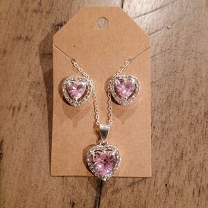 Fashion Jewelry Pink and Silver Heart Necklace Set